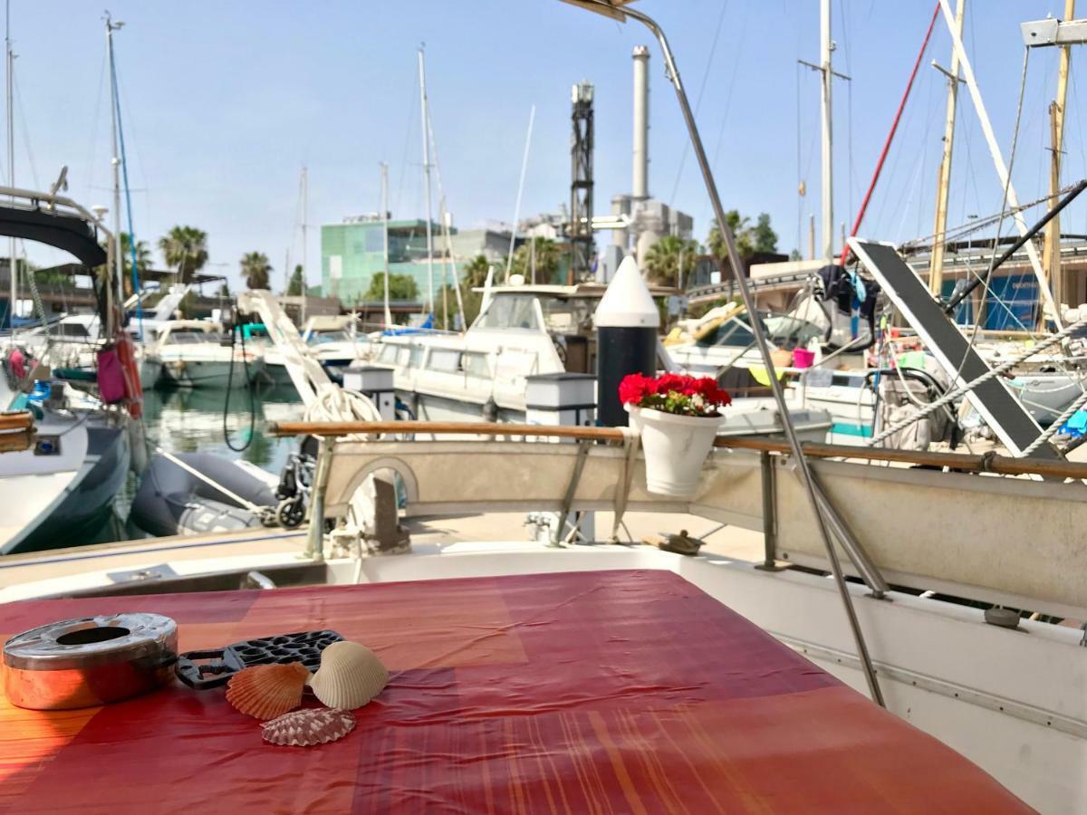 Boat Yacht Barcelona Hotel Sant Adria de Besos Luaran gambar